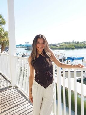 Meet your Posher, Eliza